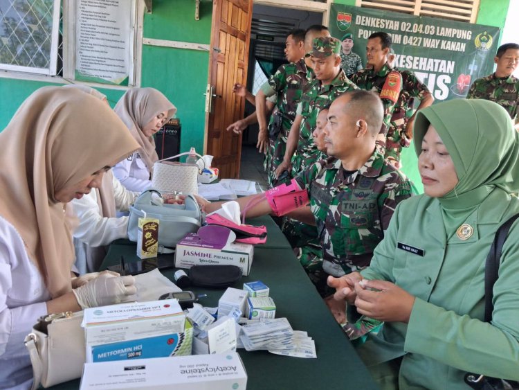 Rangkaian HUT Kodam XXI/RI: Kodim 0427/Way Kanan Gelar Bakti Kesehatan Gratis Bersama Puskesmas Blambangan Umpu   