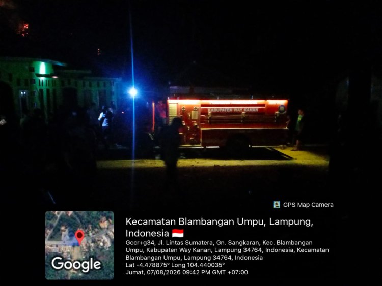 Kebakaran Melanda Sangkaran Bakti! Diduga Korsleting Listrik Penyebabnya — Damkar Cepat Bertindak, Api Gagal Meluas!   