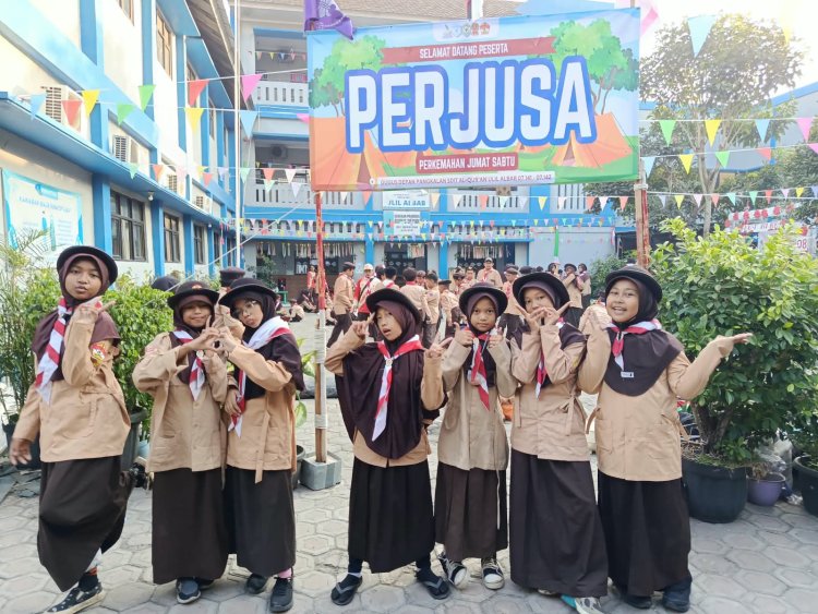 Keceriaan Melatih Kemandirian, SDIT Al-Qur'an Ulil Albab Cibitung Gelar Perkemahan Jumat Sabtu (PERJUSA)