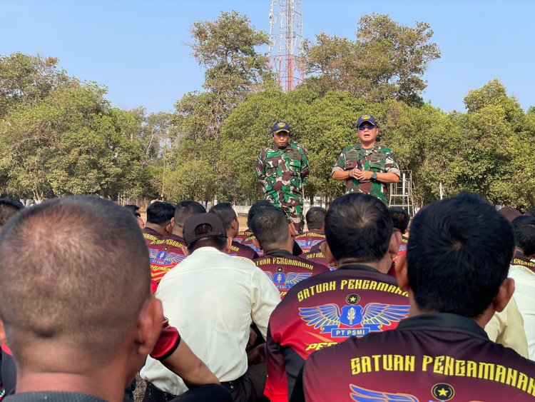 PERKUAT SINERGI PENCEGAHAN KARHUTLA, TIM PENYULUH MABES TNI EDUKASI KARYAWAN PT PSMI
