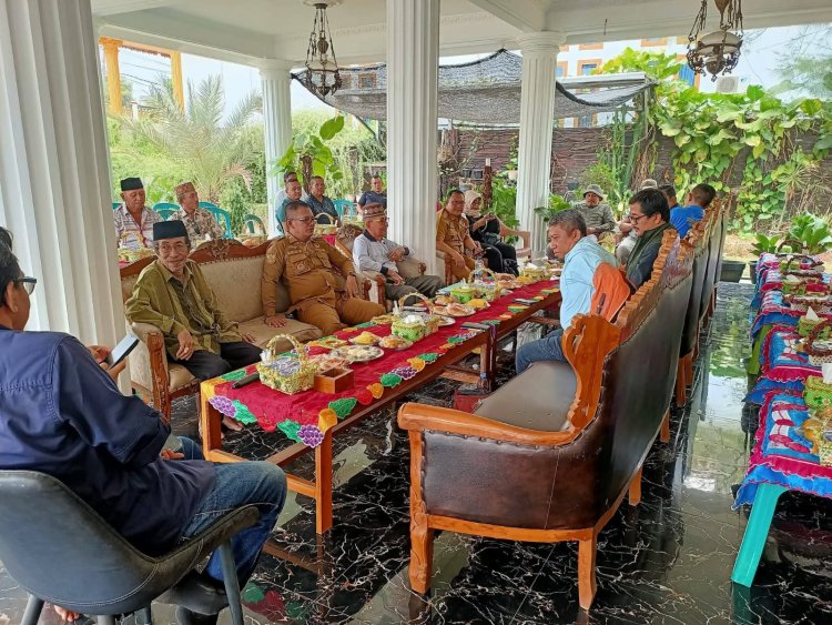 Camat Negara Batin Dampingi Tim Kemenhut Bahas Konflik Tenurial & Hutan Adat