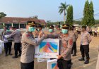 Tingkatkan Pelayanan dan Kesiapsiagaan Karhutla, Polres Way Kanan Salurkan PC AIO hingga Peralatan Pemadam ke Polsek Jajaran