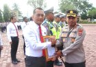 Kapolres Aceh Timur Serahkan Penghargaan, Dorong Personel Tingkatkan Profesionalisme