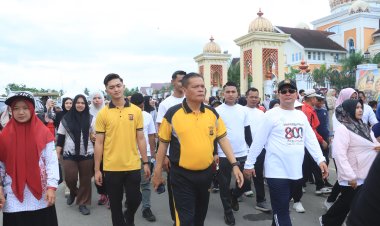 Gerak Jalan Santai Milad ke-800 Samudera Pasai, Kapolres Aceh Utara Turut Ambil Bagian