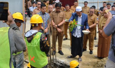 Wali Kota, Wakil Wali Kota dan Sekda Langsa Letakkan Batu Pertama Pembangunan Masjid Asy-Syakirin