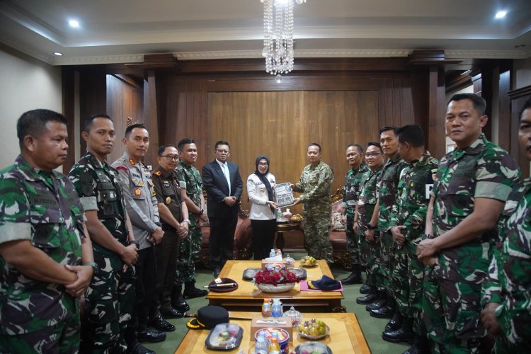 TIM KARHUTLA MABES TNI KUNJUNGI KABUPATEN WAY KANAN, PERKUAT SINERGI PENANGANAN KARHUTLA