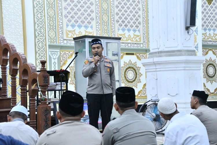 Subuh Keliling Hari Kedua, Kapolres Aceh Timur Ajak Warga Peudawa Perkuat Kamtibmas