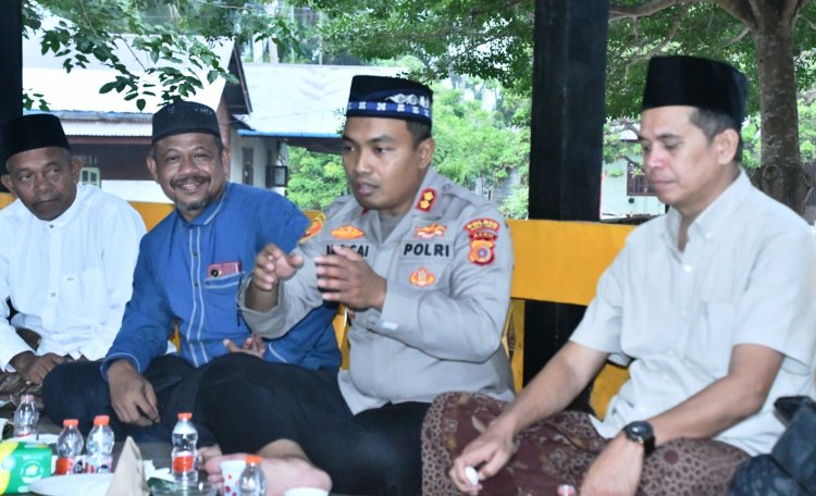 Kapolres Aceh Timur Ngopi Bareng Bersama Masyarakat Peudawa, Bahas Narkoba hingga Tertib Berlalu Lintas