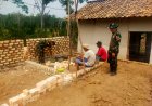 Progres RTLH Rumah Bapak Jiman Capai 15 Persen, Satgas TMMD ke-130 Kodim 0427/Way Kanan Percepat Pemasangan Batu Bata