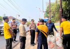 Green Policing, Polisi Bersama Masyarakat Gotong Royong Jaga Kebersihan di Simpang 4 Negeri Baru