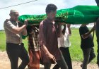 Kapolsek Nurussalam Antar Imam Gampong Matang Seuleumak ke Peristirahatan Terakhir