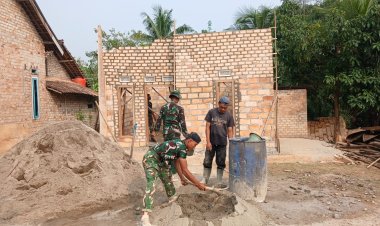Semangat Gotong Royong Satgas TMMD ke-130 Kodim 0427/Way Kanan, Pembangunan RTLH Bapak Gianto Tunjukkan Progres Positif