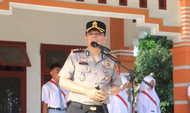 Kapolres Aceh Utara Pimpin Upacara di SMAN 1 Lhoksukon, Ajak Pelajar Jauhi Narkoba