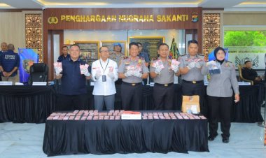 Polda Lampung Bongkar Peredaran Uang Palsu Rp980 Juta, Satu Tersangka Ditangkap di Bakauheni