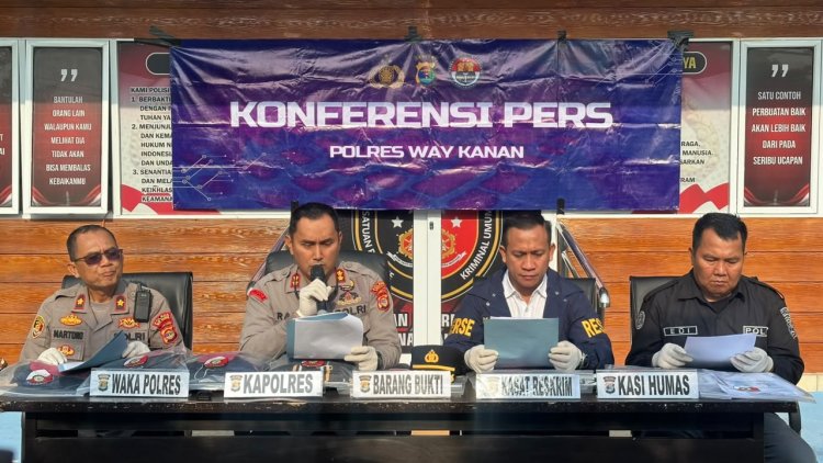 Konferensi Pers Polres Way Kanan Ungkap Kasus Tindak Pidana Curas Ranmor di 5 TKP dan Penyalahgunaan BBM yang Disubsidi Pemerintah