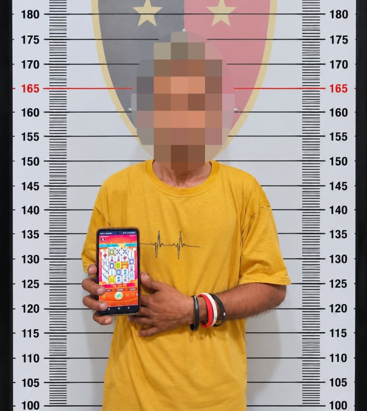Resmob Polres Aceh Barat Amankan Pria Diduga Terlibat Judi Slot Online di Manekro