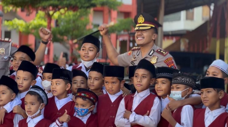 Polri Peduli Pendidikan, Kapolres Aceh Tengah dan Jajaran Hadir di 11 Sekolah, Tanamkan Disiplin dan Cegah Perundungan