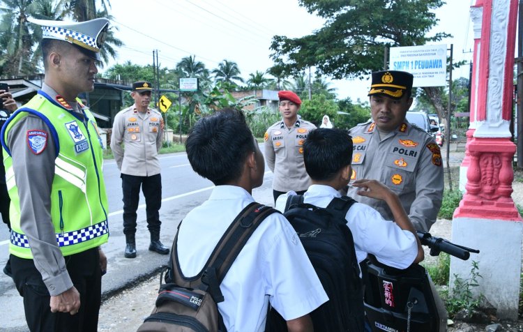 Kapolres Aceh Timur Pimpin Strong Point, Perkuat Kehadiran Polisi di Tengah Masyarakat
