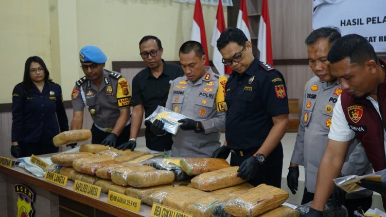 Polres Langsa Ungkap 10 Kasus Narkoba, 39,9 Kg Ganja Disita! 14 Pria Diamankan