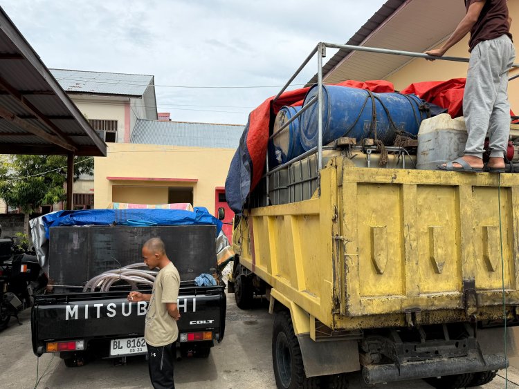 Terungkap! Truk Colt Diesel Angkut 6.394 Liter Solar Subsidi, Polres Pidie Amankan Dua Orang